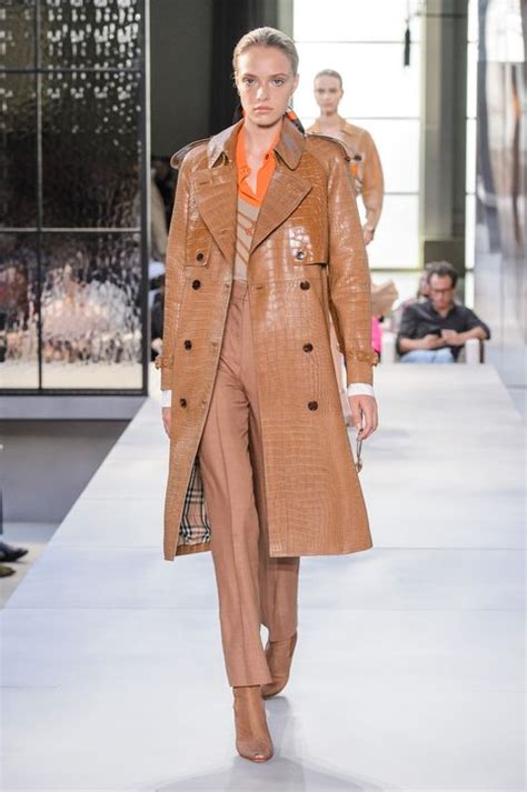 sfilata burberry 2019|burberry spring dresses.